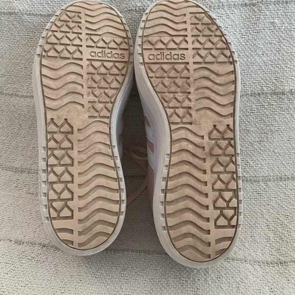 Adidas Womens VL platform sneakers - Picture 3 of 3